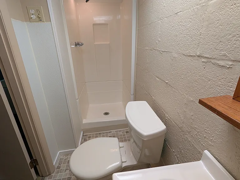 basement full bath