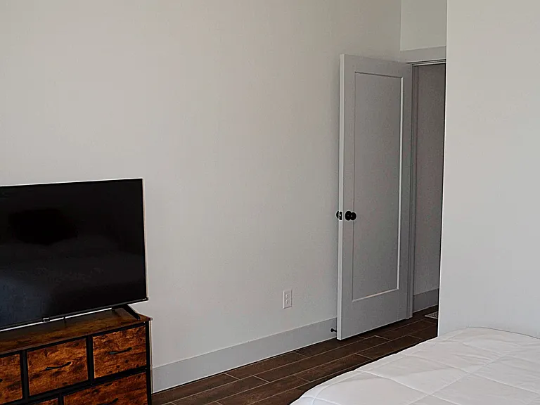 8400 Kasen Ave — Photo 30