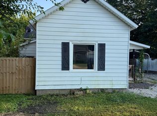 404 E 7th St, Sheridan, IN 46069