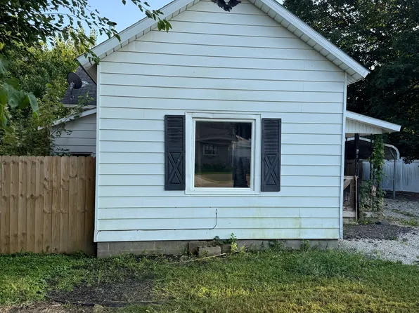 404 E 7th St, Sheridan, IN 46069