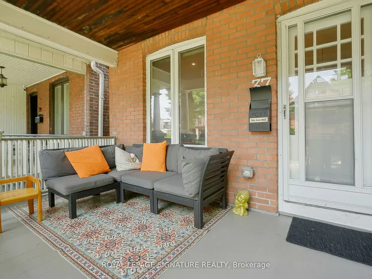 37 Strathcona Ave — Photo 2