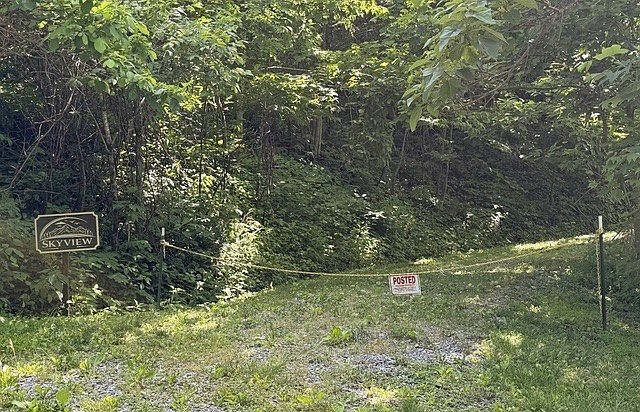 2nd image of 164 Rios Dr