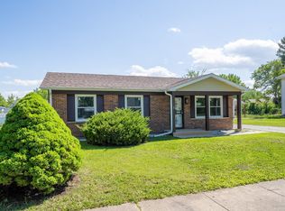 5831 Allemong Dr, Matteson, IL 60443