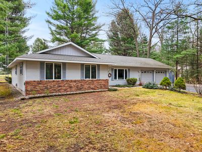 333 Bright Angel Dr, Prudenville, MI, 48651