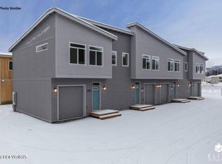 155 Willow View Cir, Anchorage, AK 99504