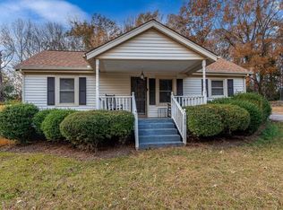 100 Pamela Ln, Laurens, SC 29360