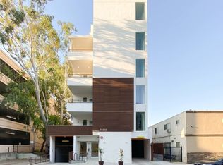 11115 McCormick St #206, North Hollywood, CA 91601