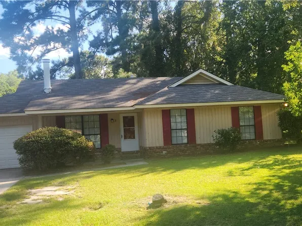 3 Davidson Ave, Savannah, GA 31419