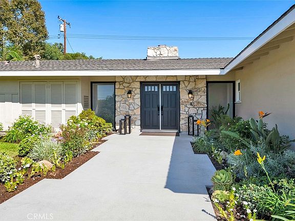 2nd image of 13232 Sandhurst Pl
