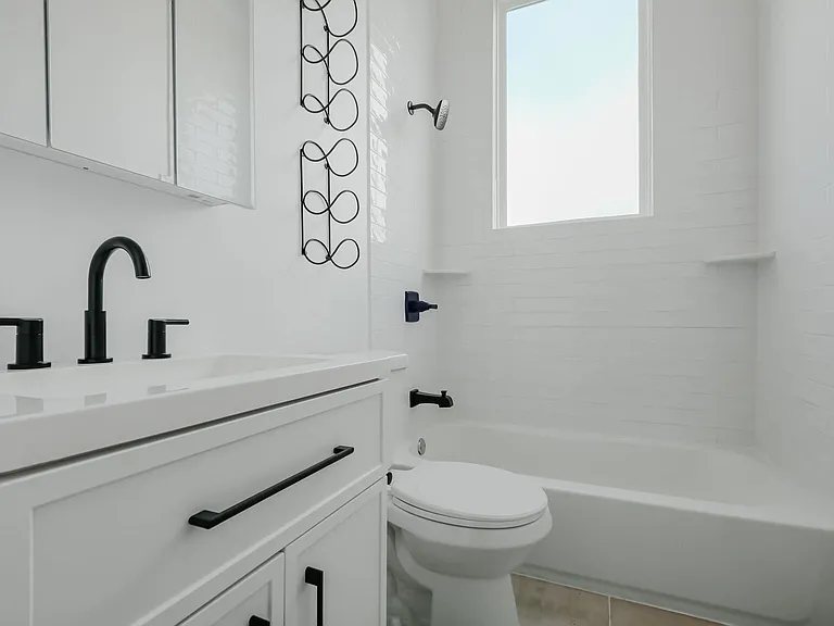 3318 S Saratoga St #202 — Photo 5