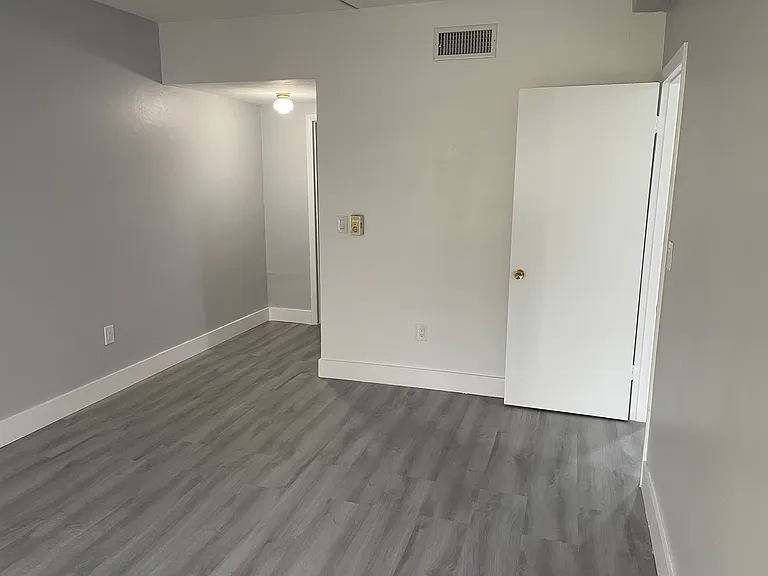 9175 SW 77th Ave #306 — Photo 21