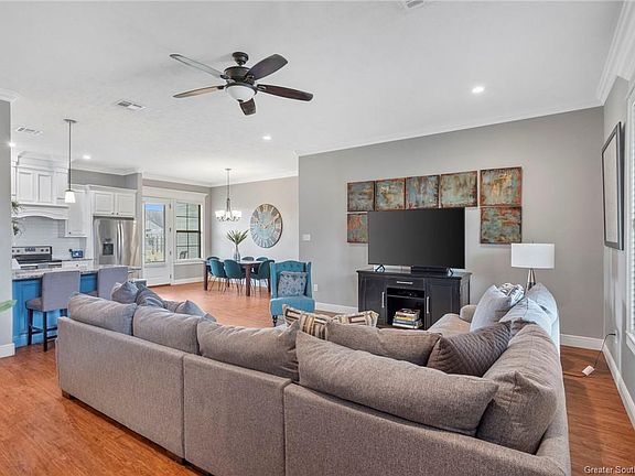 2nd image of 1415 Trisha Ct