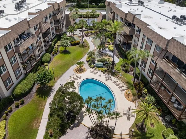 3021 Countryside Blvd APT 21A, Clearwater, FL 33761