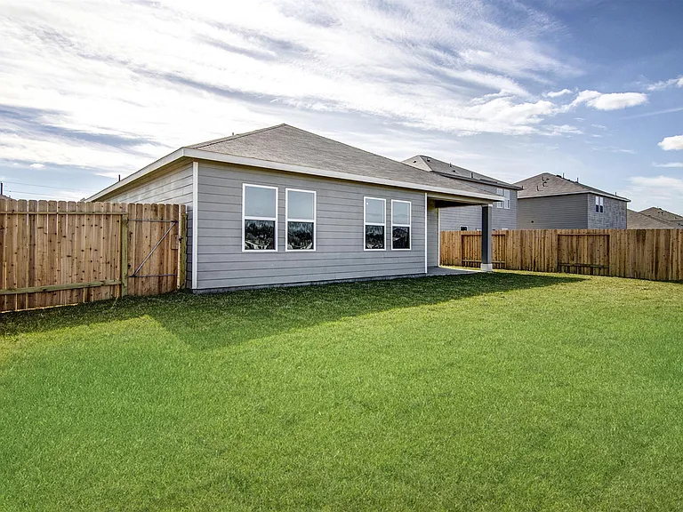 5002 Highland Springs Dr — Photo 26