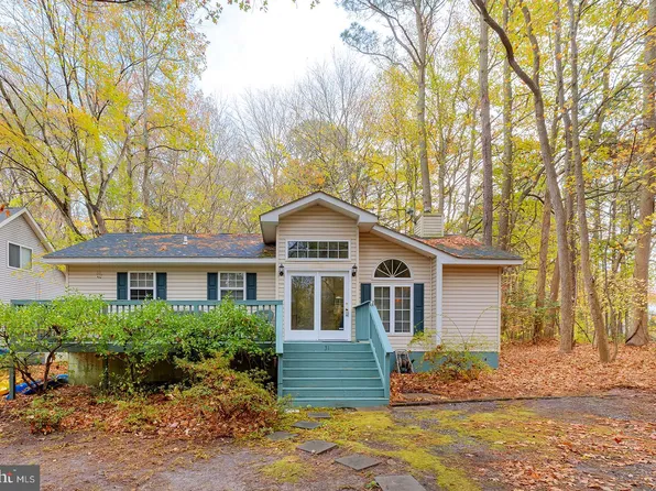 31 Castle Dr, Ocean Pines, MD 21811