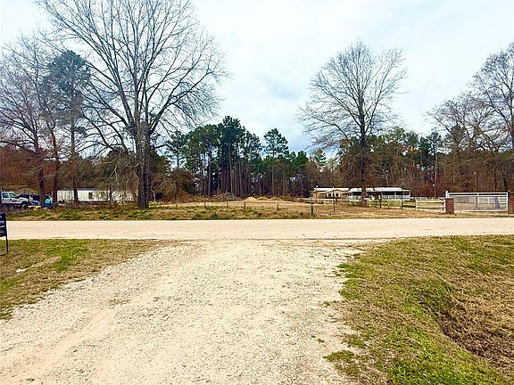 2nd image of 14912 Hannah Way