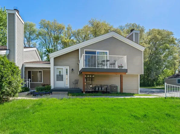 7357 Landau Dr, Bloomington, MN 55438