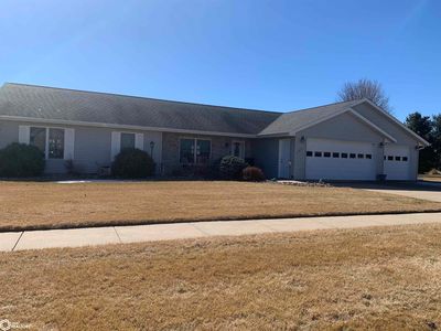 1617 Cambridge Dr, Burlington, IA, 52601