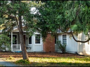 7800 Elphick Rd, Sebastopol, CA 95472