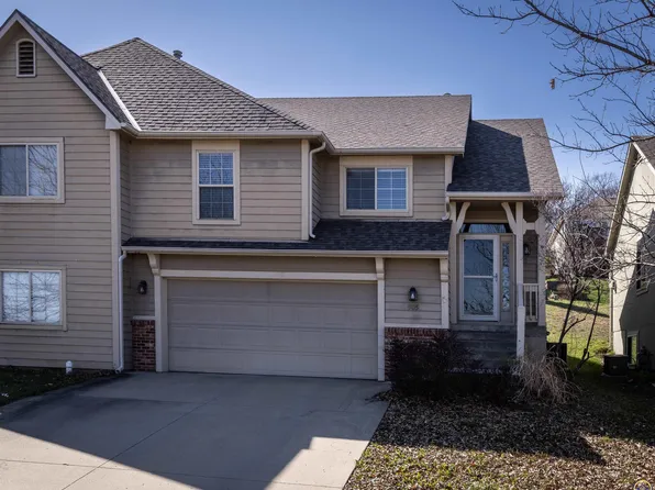 905 N Gunnison Way, Lawrence, KS 66049