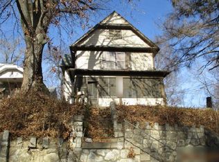 1029 Roosevelt Ave, Saint Joseph, MO 64505