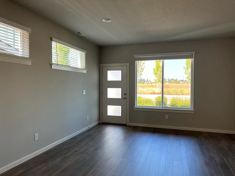 7502 SE Blanton St — Photo 5