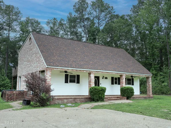 18427 Saucier Lizana Rd, Saucier, MS 39574