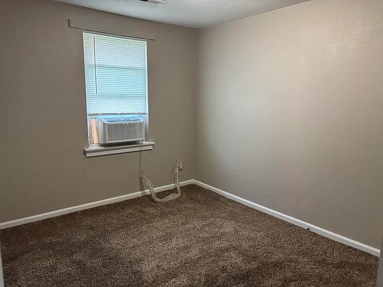 1221 N Minnesota Ave #1221 — Photo 8