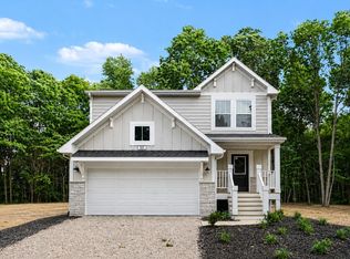 355 Preserve Dr, South Haven, MI 49090