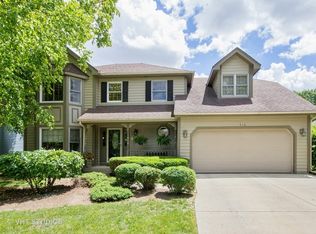 516 Waubonsee Cir, Oswego, IL 60543