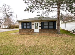 34176 Roberts Rd, Eastlake, OH 44095