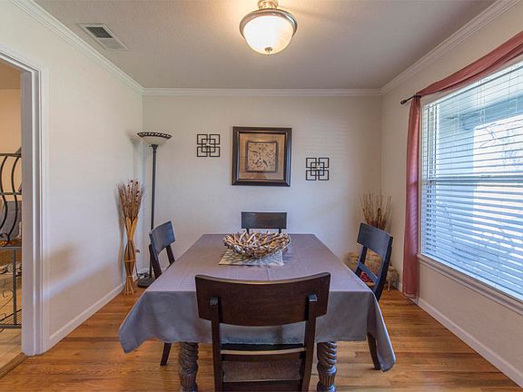 4th image of 5430 Rosswood Ln