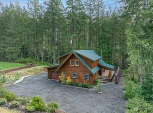 741 E Vine Maple Ln, Union, WA 98592