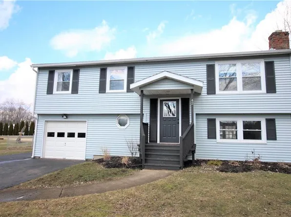 42 Avacado Ln, Rochester, NY 14606