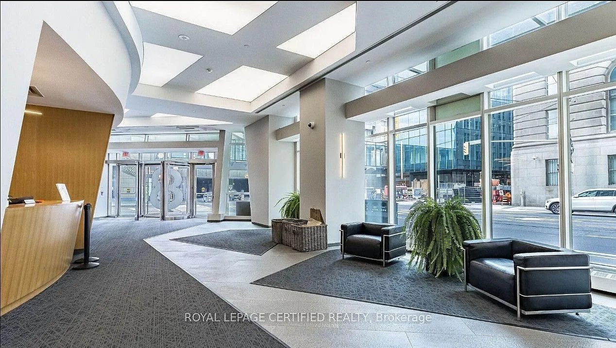1 bed, $2,499 — Photo 3