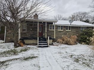 182 Baer St, Jersey Shore, PA 17740