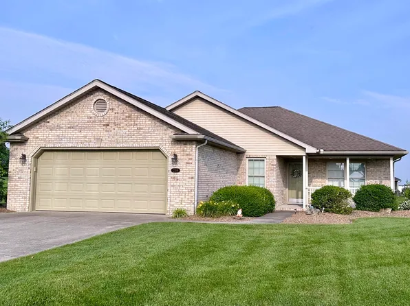 2218 N Chestnut St, Huntingburg, IN 47542