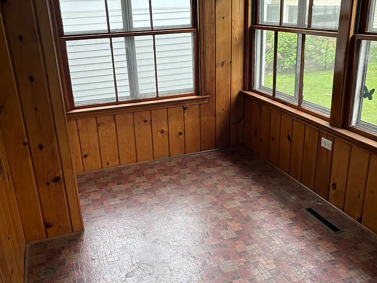 205 W Michigan Ave #A — Photo 9