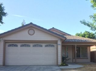 4691 W Cambridge Ave, Fresno, CA