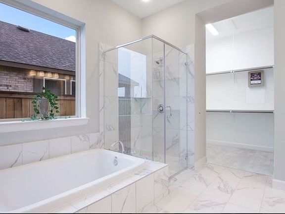 The Braden - Owner s Bath