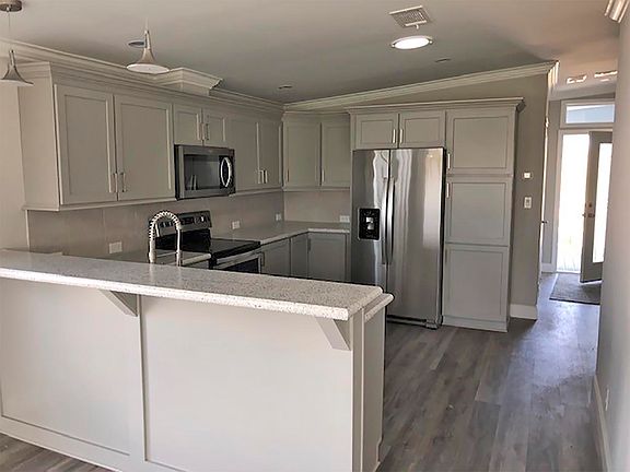 4th image of 39036 Golf View Ave #6B-062