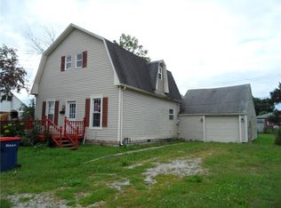 526 Gray St, Piqua, OH 45356