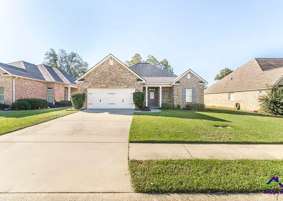131 Parkview Grv