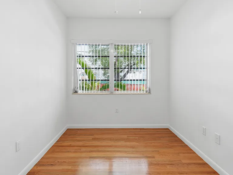 449 Santander Ave #449 — Photo 7
