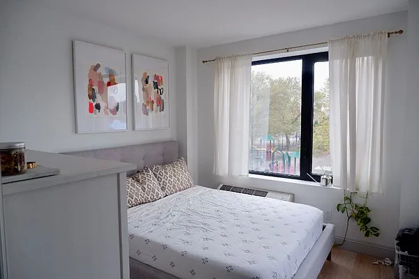 Rented by Dream Space Realty | media 25