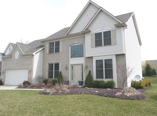 15351 Old Oak Dr, Strongsville, OH 44149