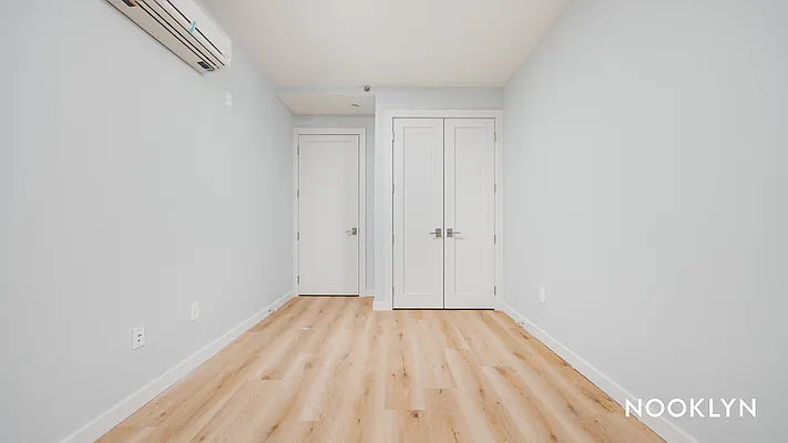 Rented by Nooklyn NYC LLC | media 23