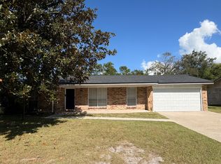 3671 Red Oak Cir W, Orange Park, FL 32073