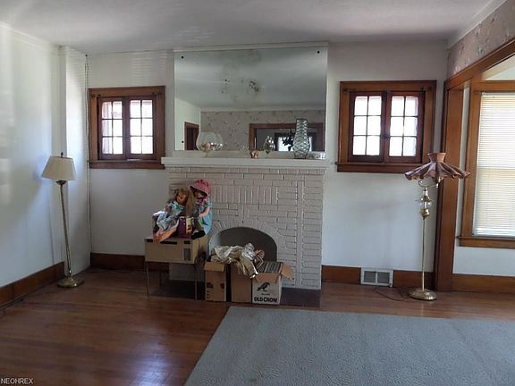 5th image of 606 Woodbine Ave SE