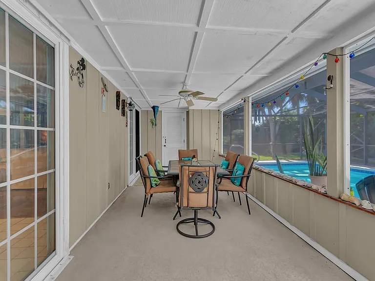 1045 Clipper Rd — Photo 22